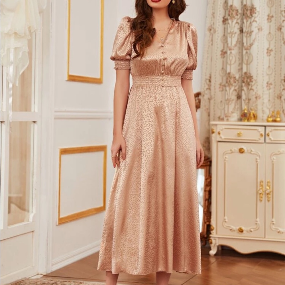 Satin long dress - Picture 5 of 6